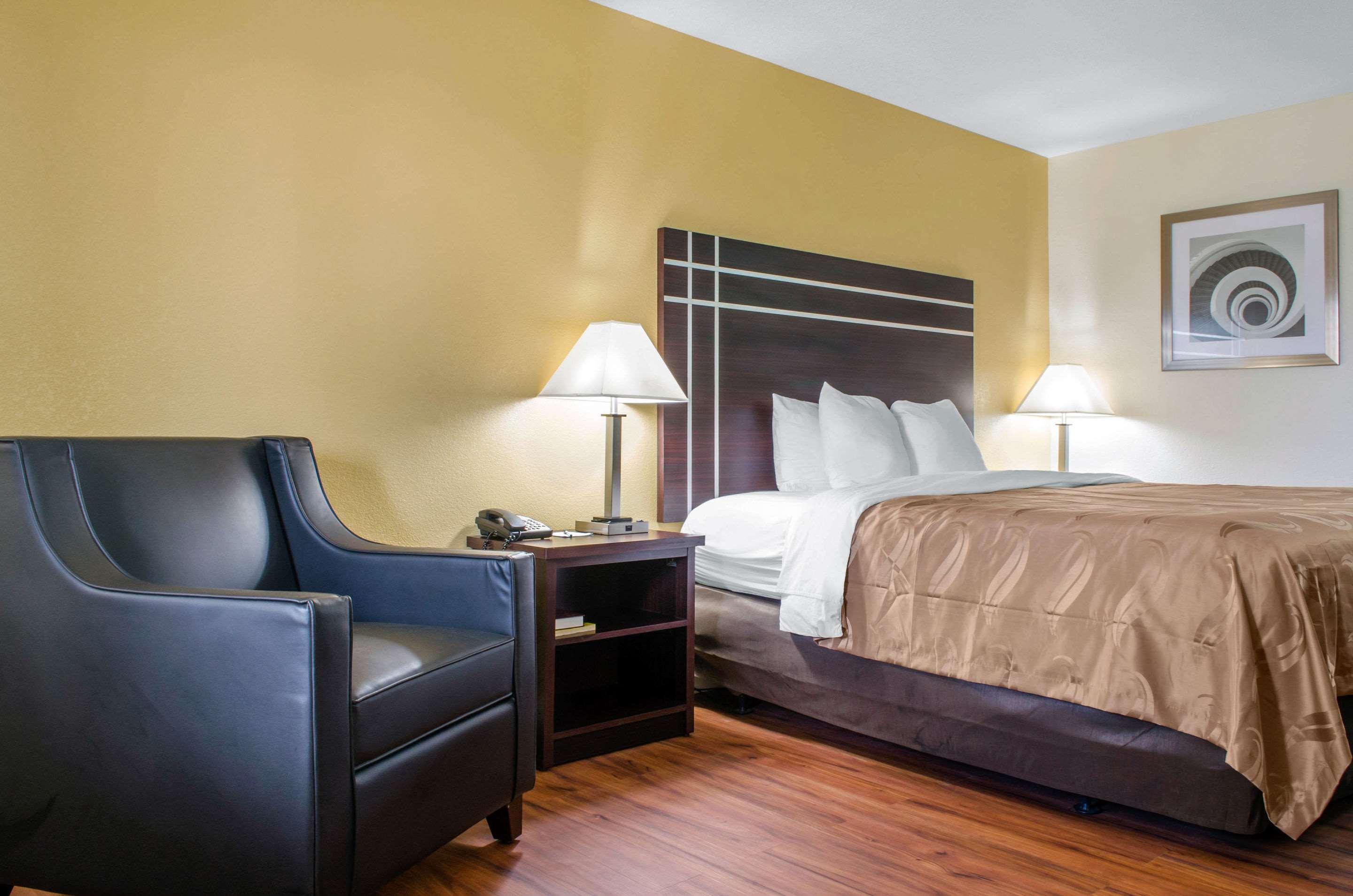 Quality Inn McComb Kültér fotó
