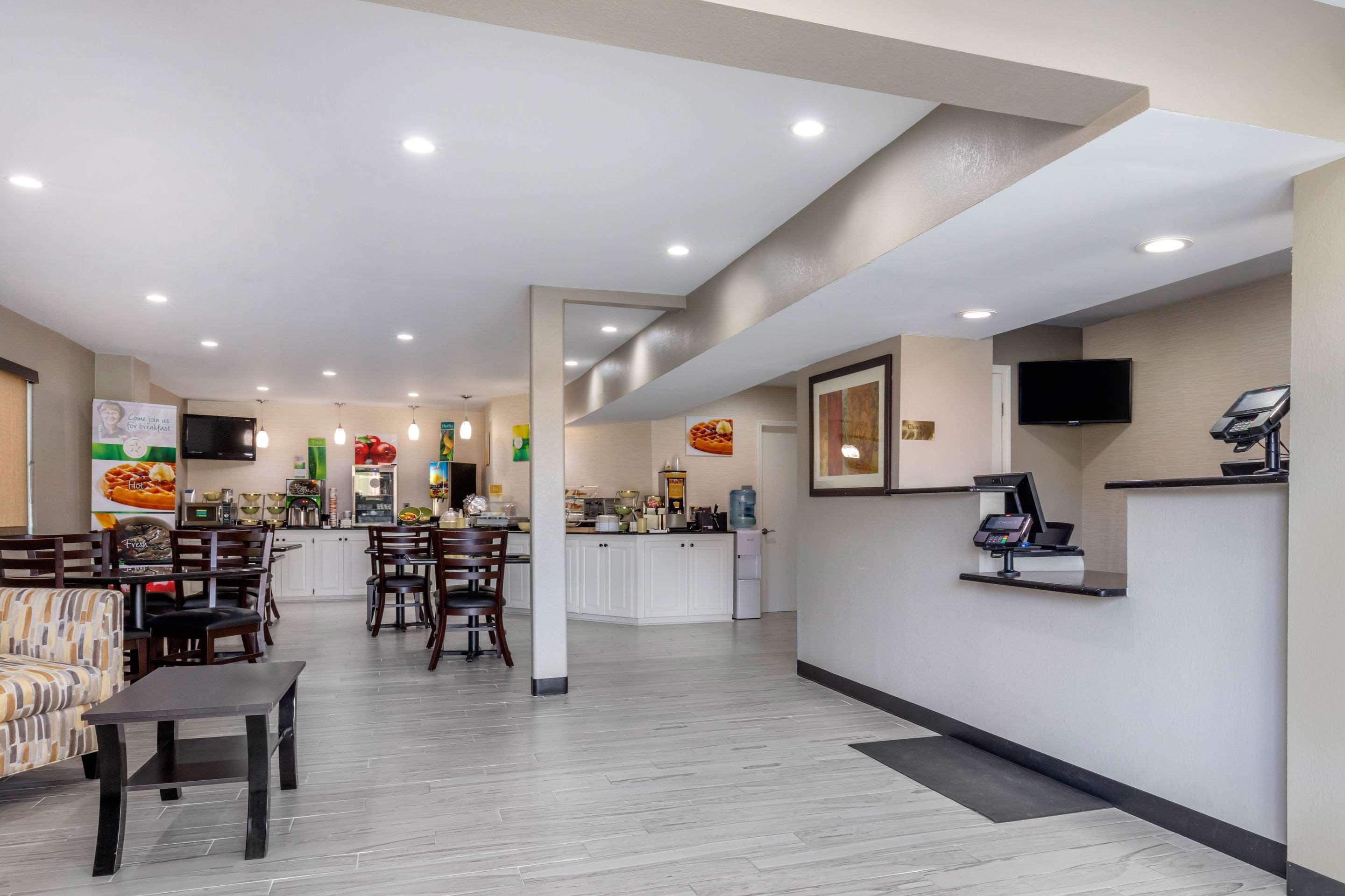 Quality Inn McComb Kültér fotó