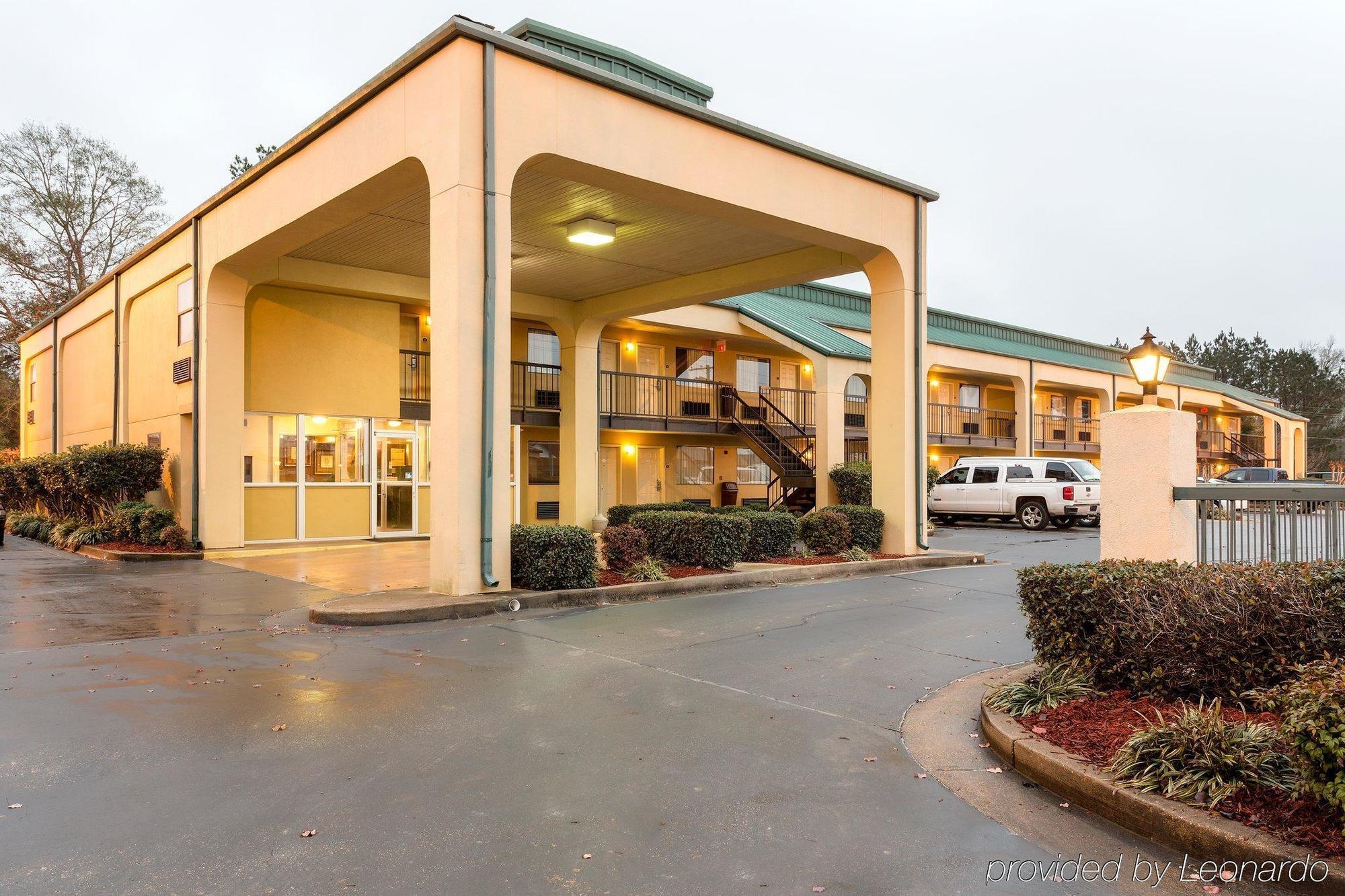 Quality Inn McComb Kültér fotó