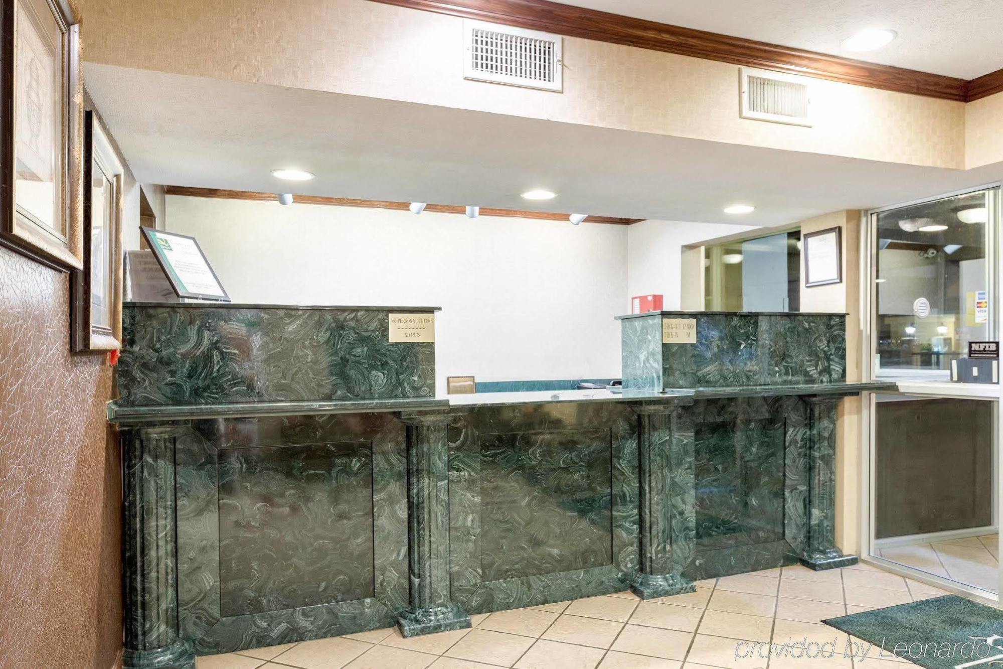 Quality Inn McComb Kültér fotó