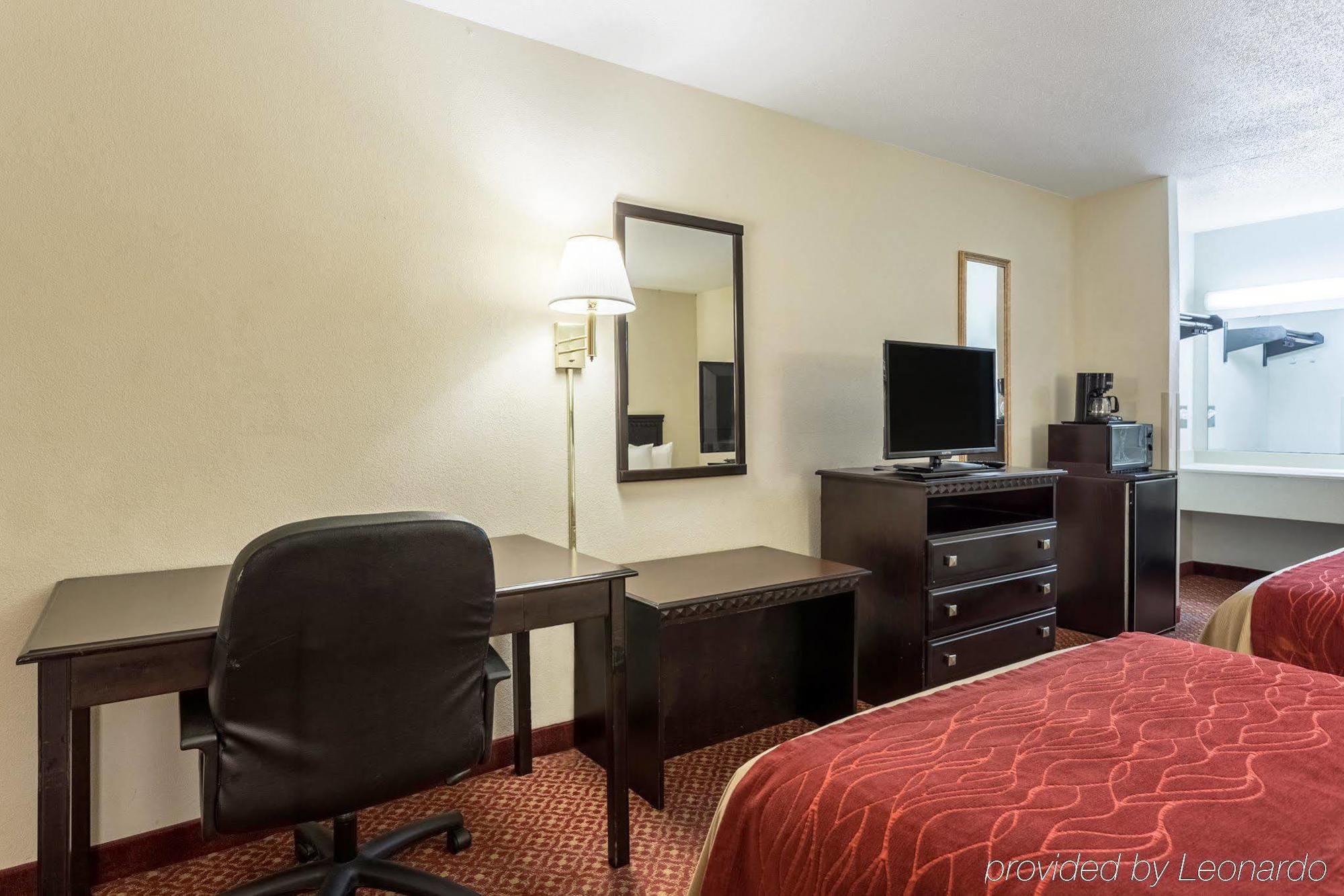 Quality Inn McComb Kültér fotó