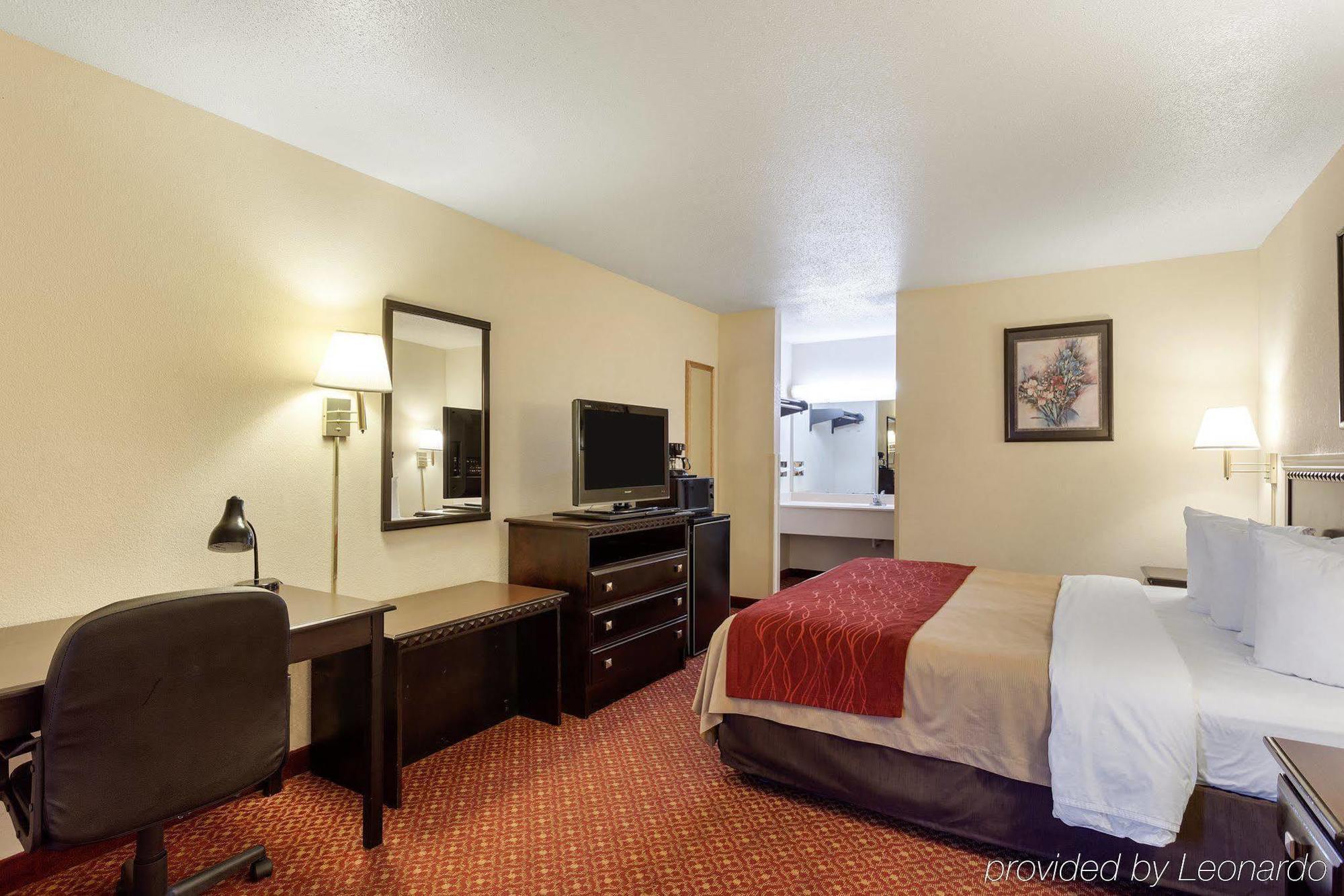 Quality Inn McComb Kültér fotó