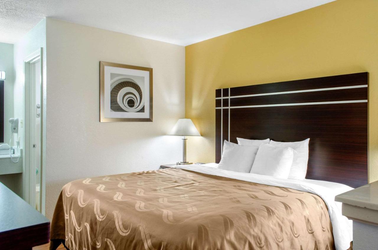 Quality Inn McComb Kültér fotó